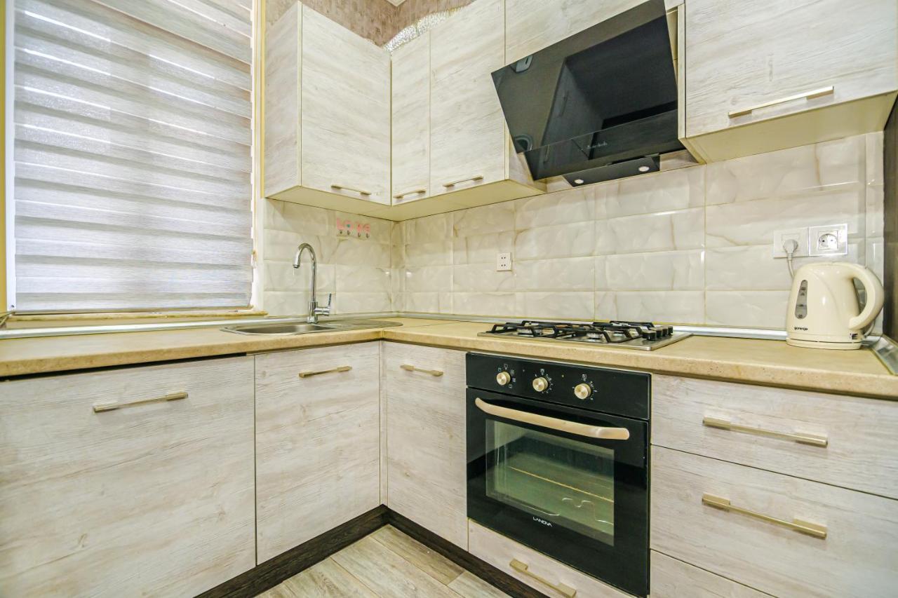 Luxury 2 Room Apartment In The Center Baku Exterior photo
