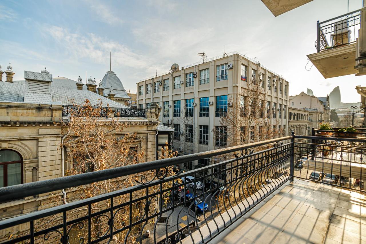 Luxury 2 Room Apartment In The Center Baku Exterior photo