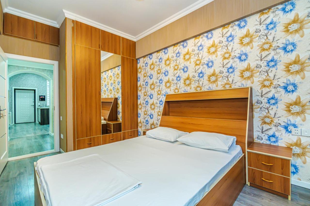 Luxury 2 Room Apartment In The Center Baku Exterior photo